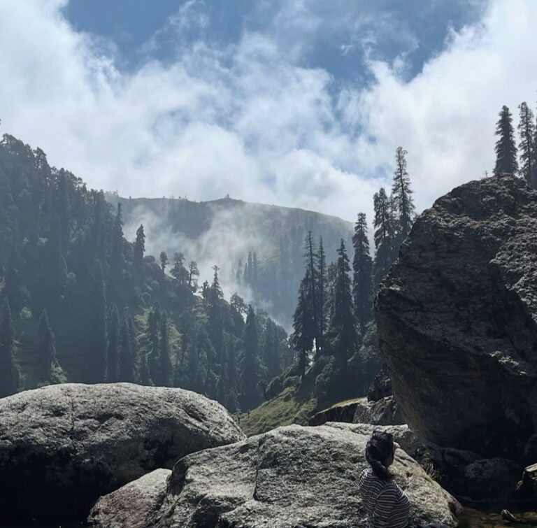 Best Time to Visit Kareri Lake Trekking